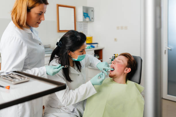 Best Emergency Gum Treatment in Mont Belvieu, TX